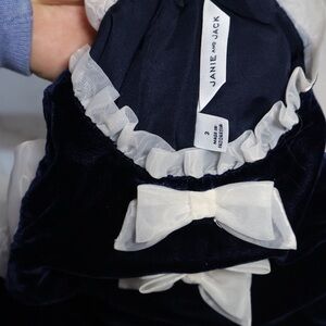 Janie and Jack Navy and White Ruffled Bib